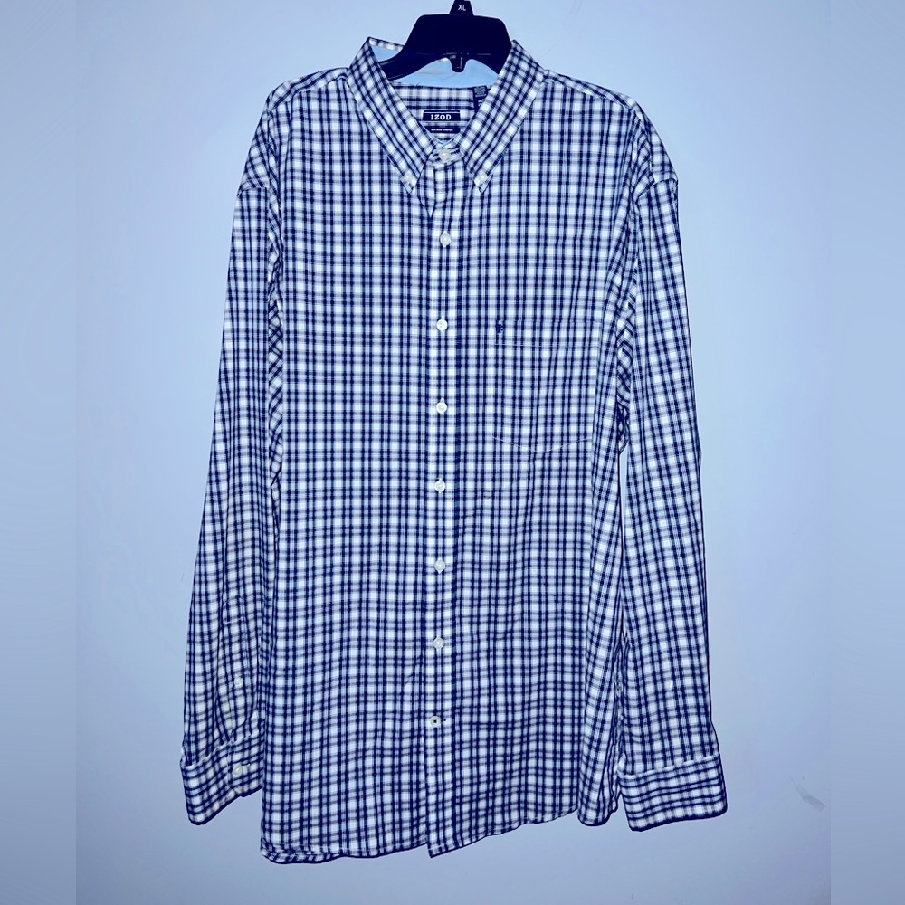Men’s Izod dress shirt